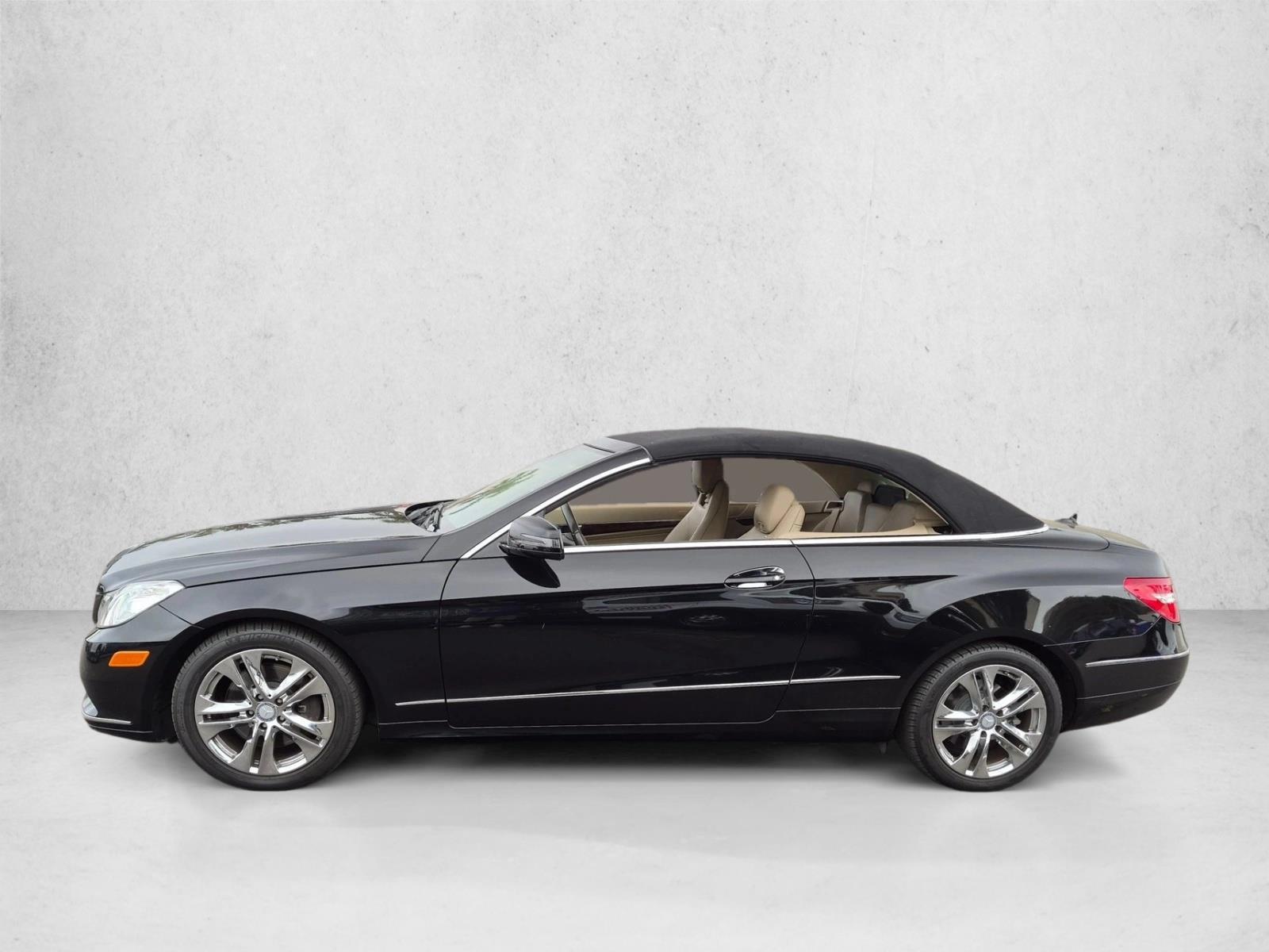 Thumbnail: 2011 Mercedes-Benz E-Class - 2
