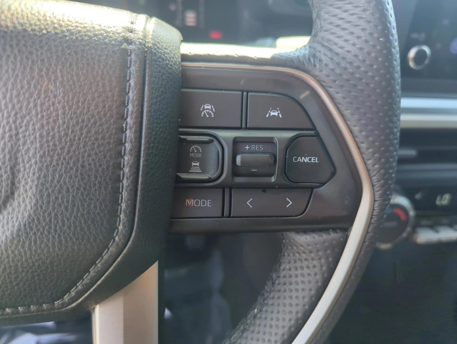 2024 Toyota Tacoma SR5 - Photo 13