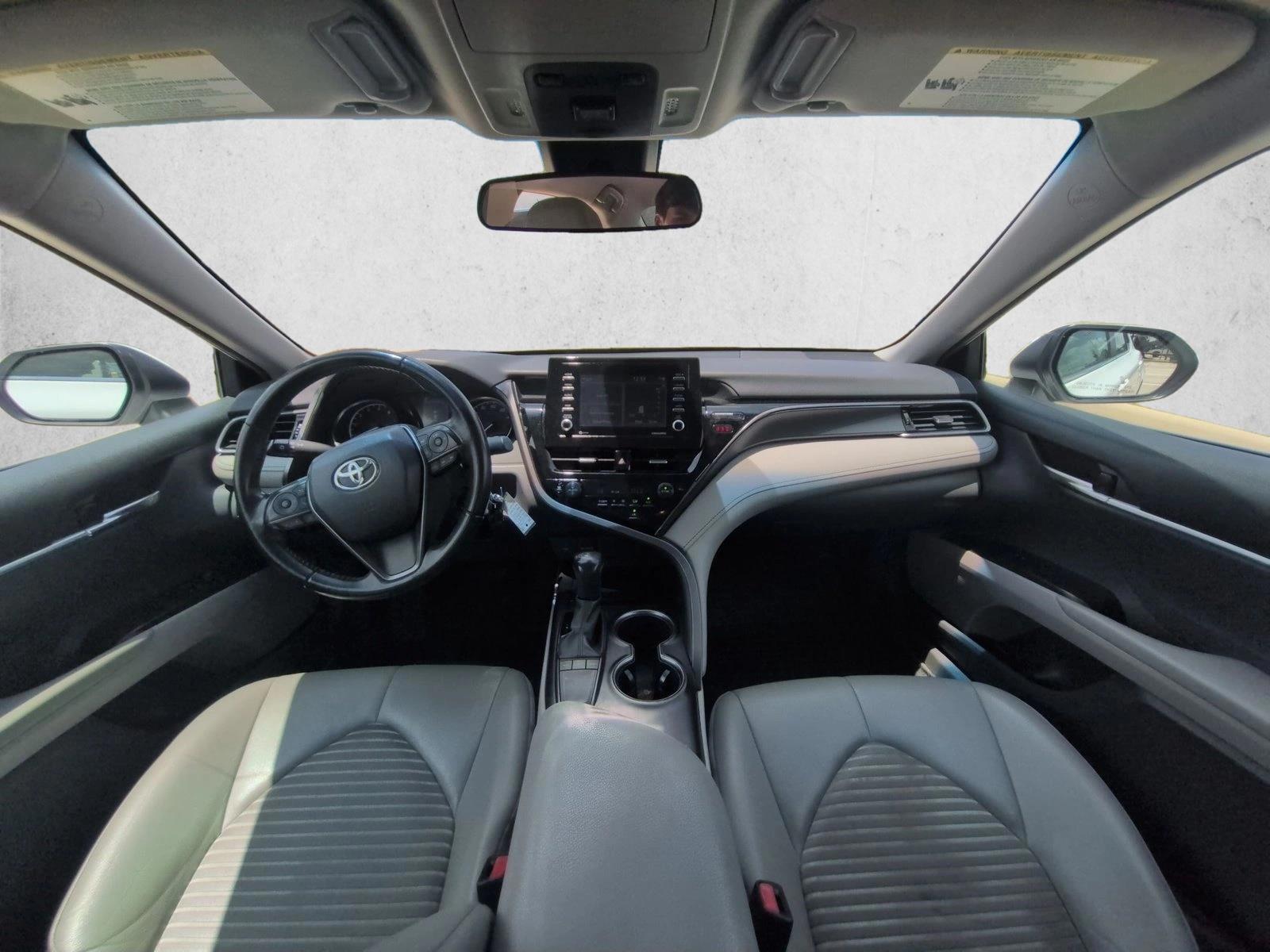 Thumbnail: 2022 Toyota Camry - 3