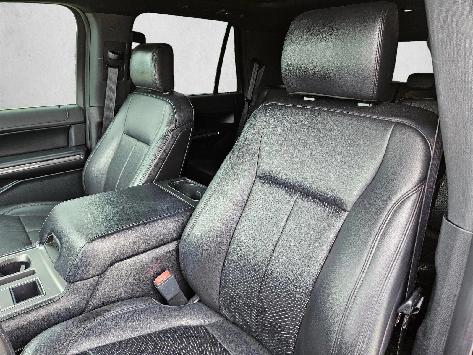 Thumbnail: 2020 Ford Expedition - 3