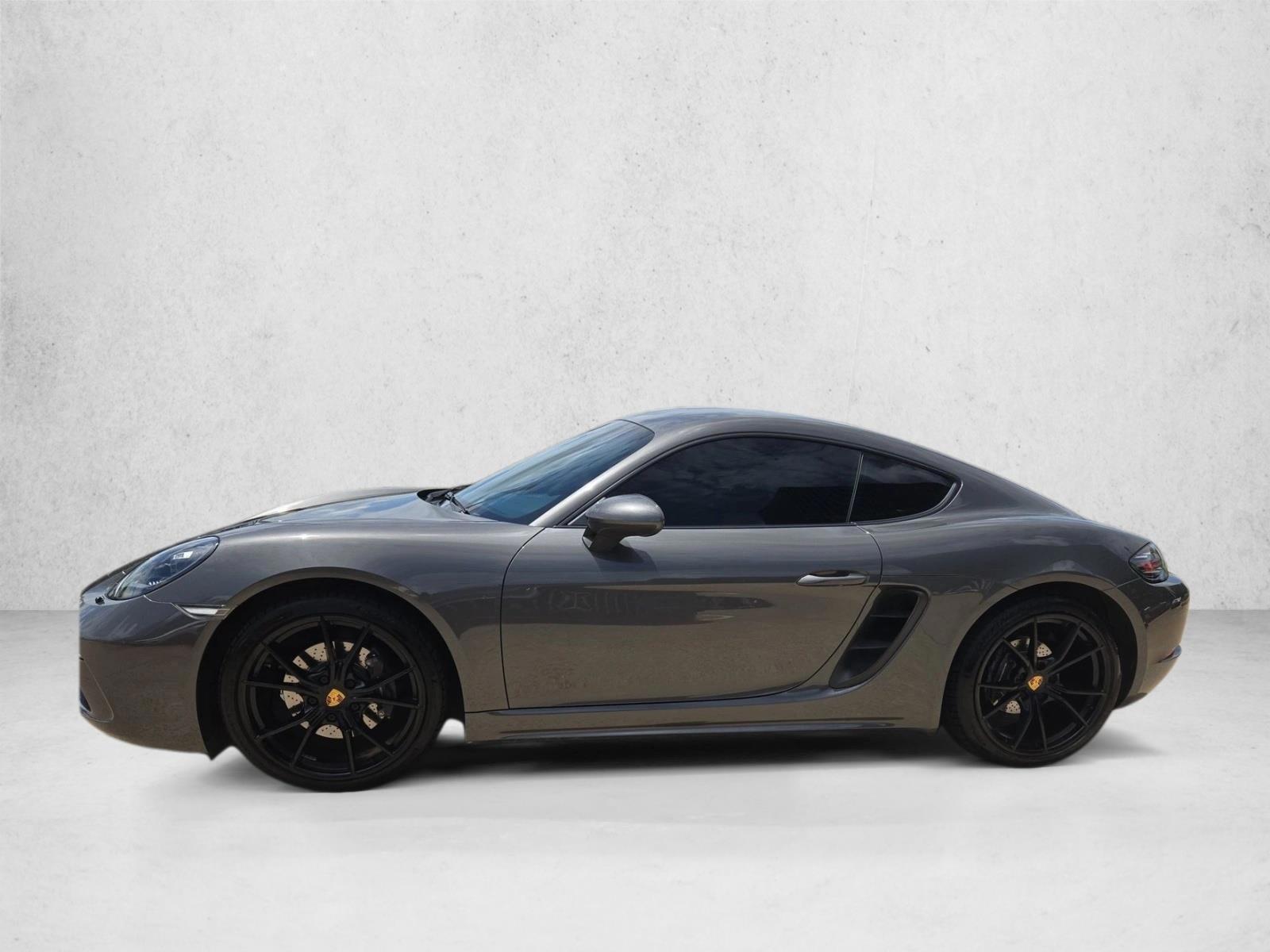 Thumbnail: 2017 Porsche 718 Cayman - 2
