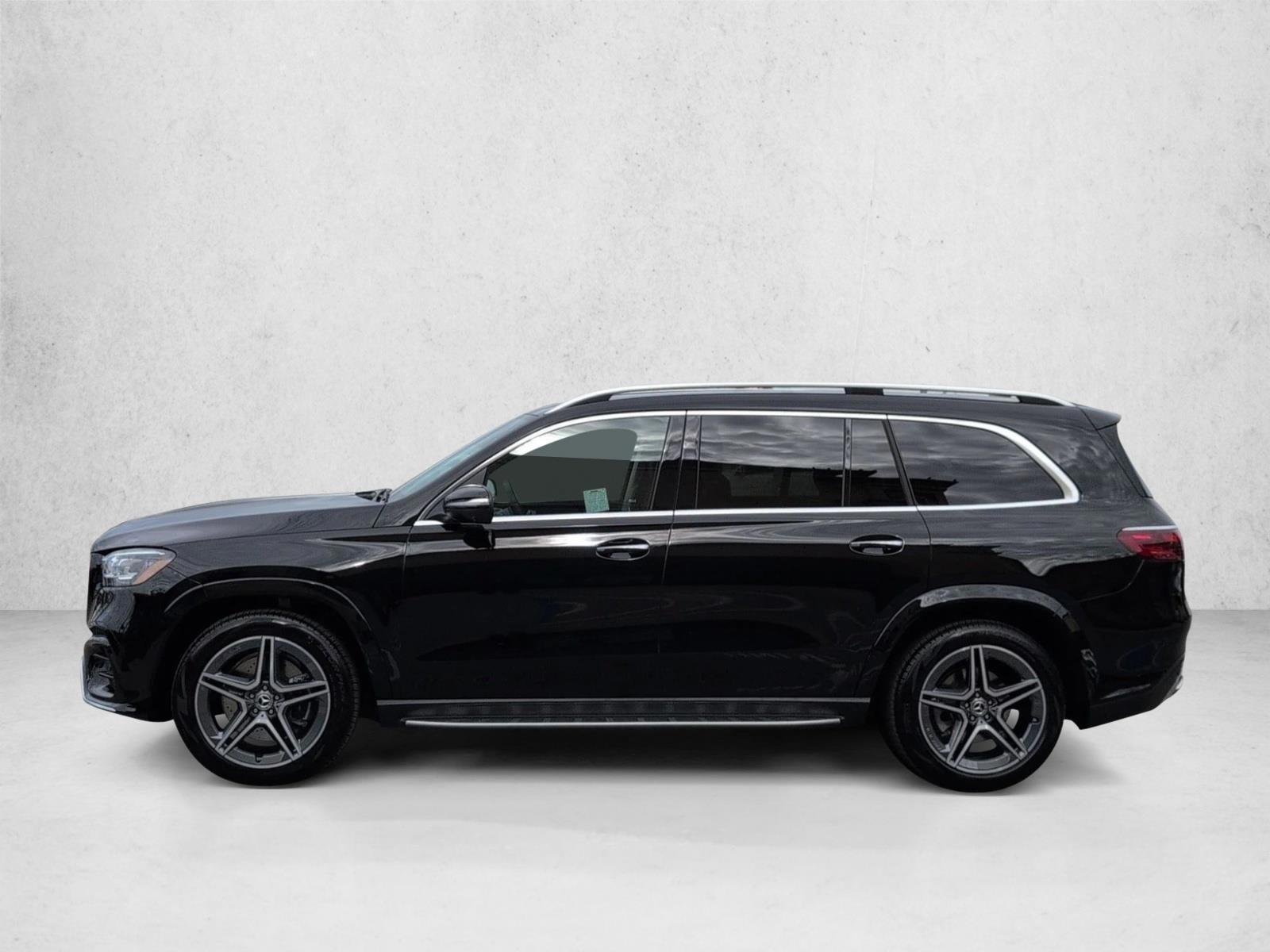 Thumbnail: 2026 Mercedes-Benz GLS - 2