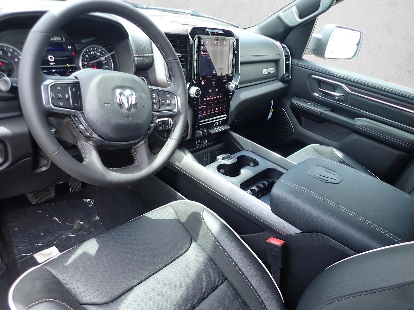 Thumbnail: 2026 RAM 1500 - 3