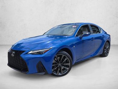 2021 Lexus IS