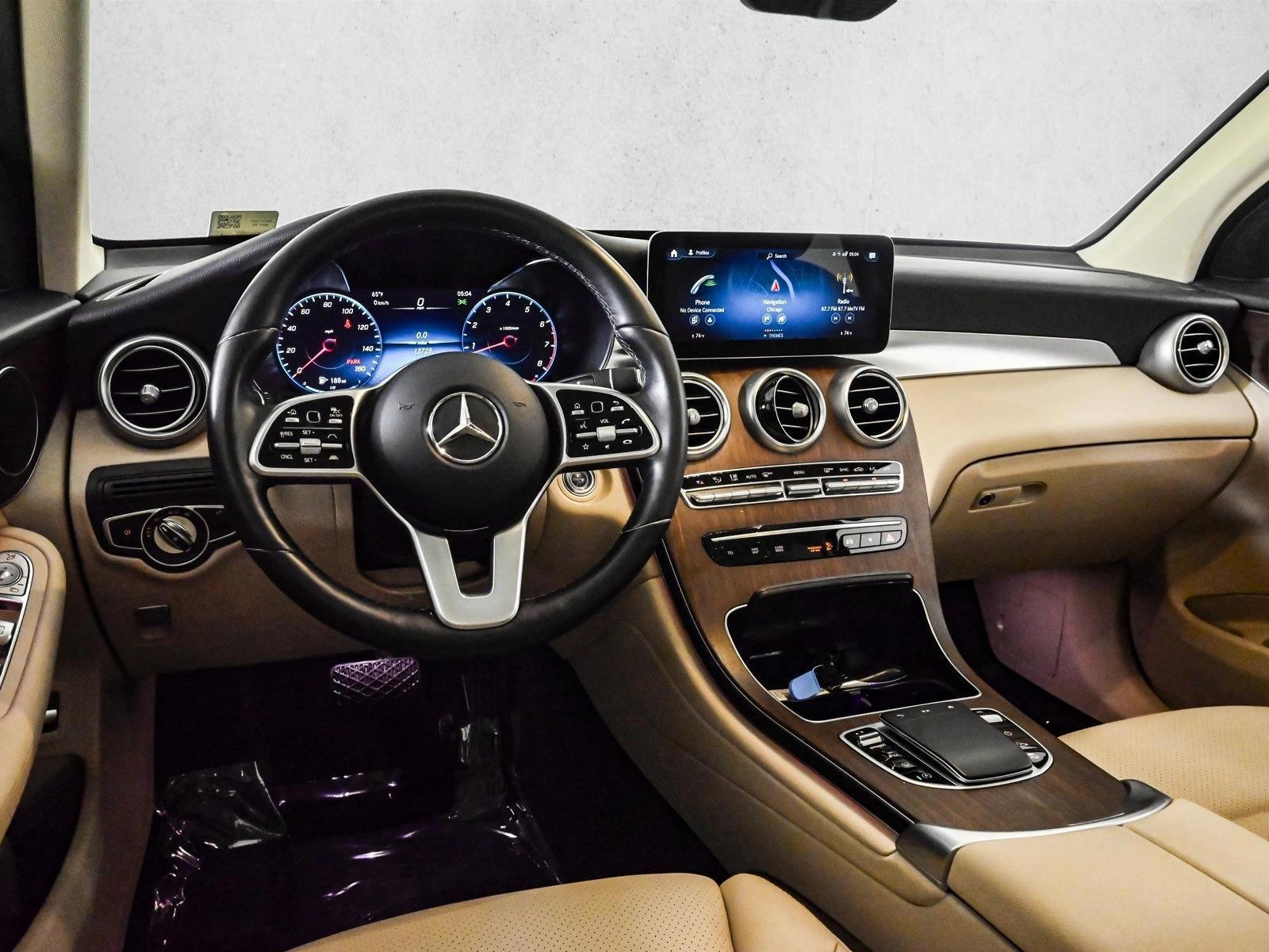 Thumbnail: 2022 Mercedes-Benz GLC - 3