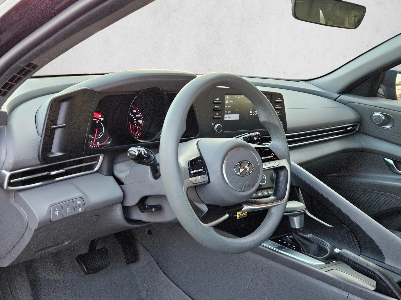 Thumbnail: 2021 Hyundai Elantra - 2
