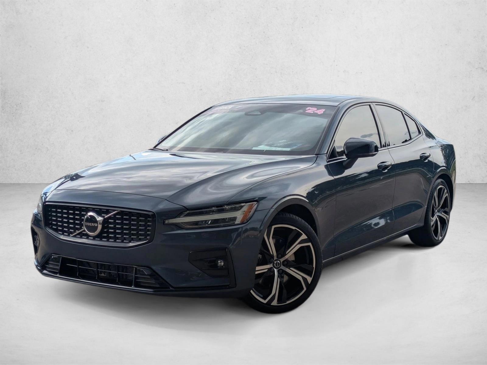 Thumbnail: 2024 Volvo S60 - 1