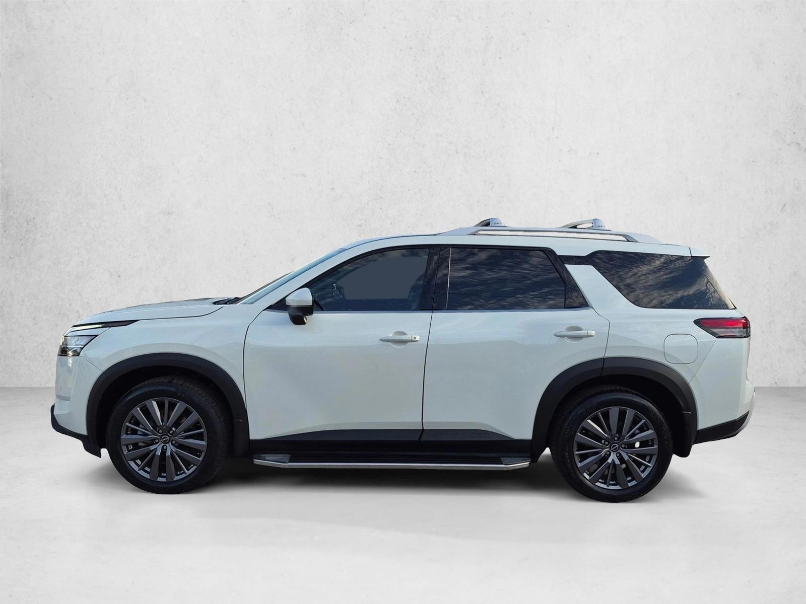 Thumbnail: 2023 Nissan Pathfinder - 2