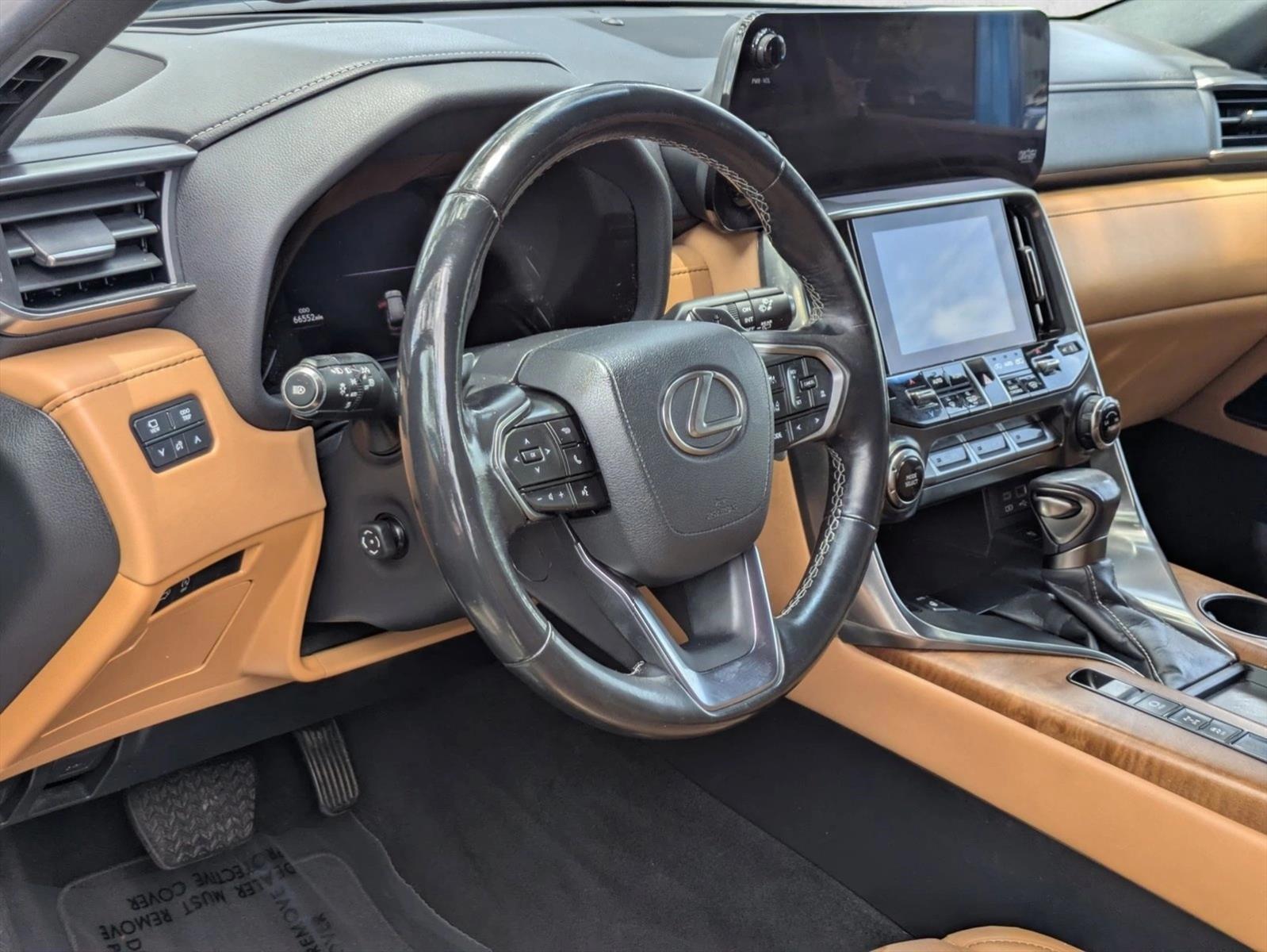 Thumbnail: 2023 Lexus LX - 4