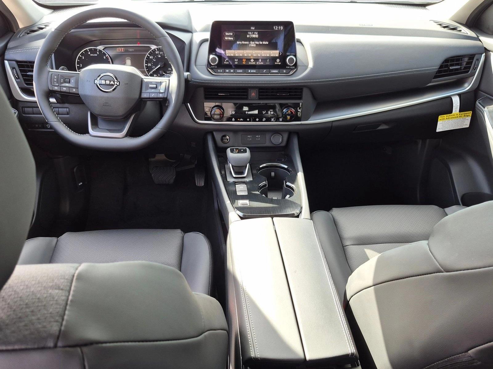 Thumbnail: 2026 Nissan Rogue - 4