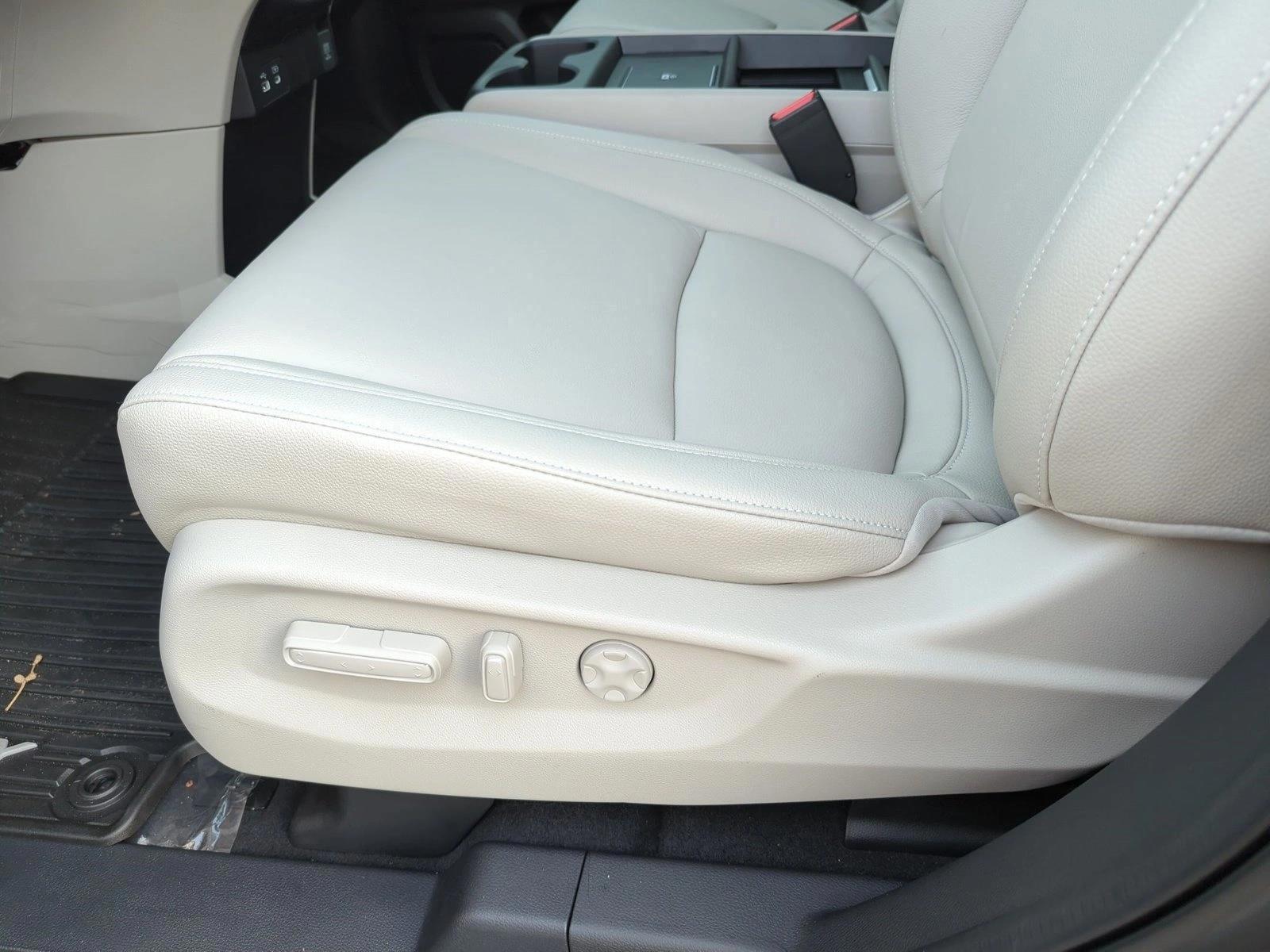 Thumbnail: 2026 Honda Odyssey - 5