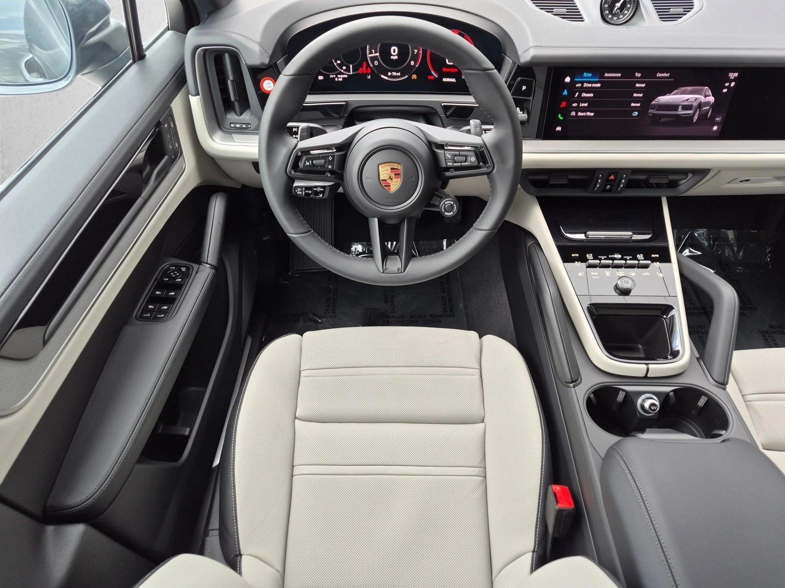 Thumbnail: 2026 Porsche Cayenne - 3
