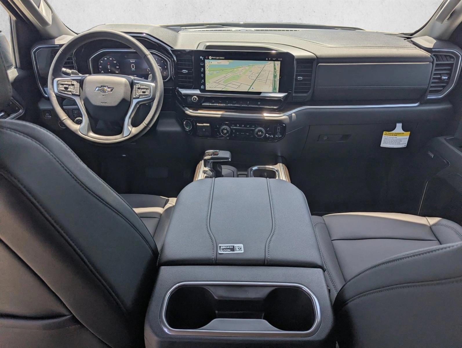 Thumbnail: 2026 Chevrolet Silverado 1500 - 3