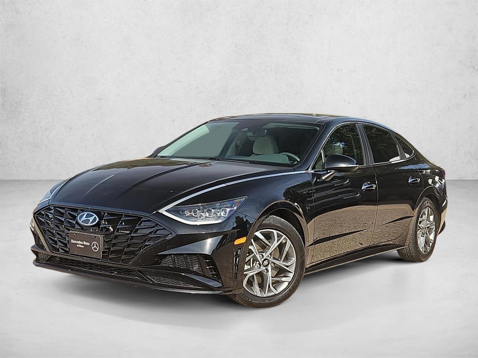 Thumbnail: 2023 Hyundai Sonata - 1