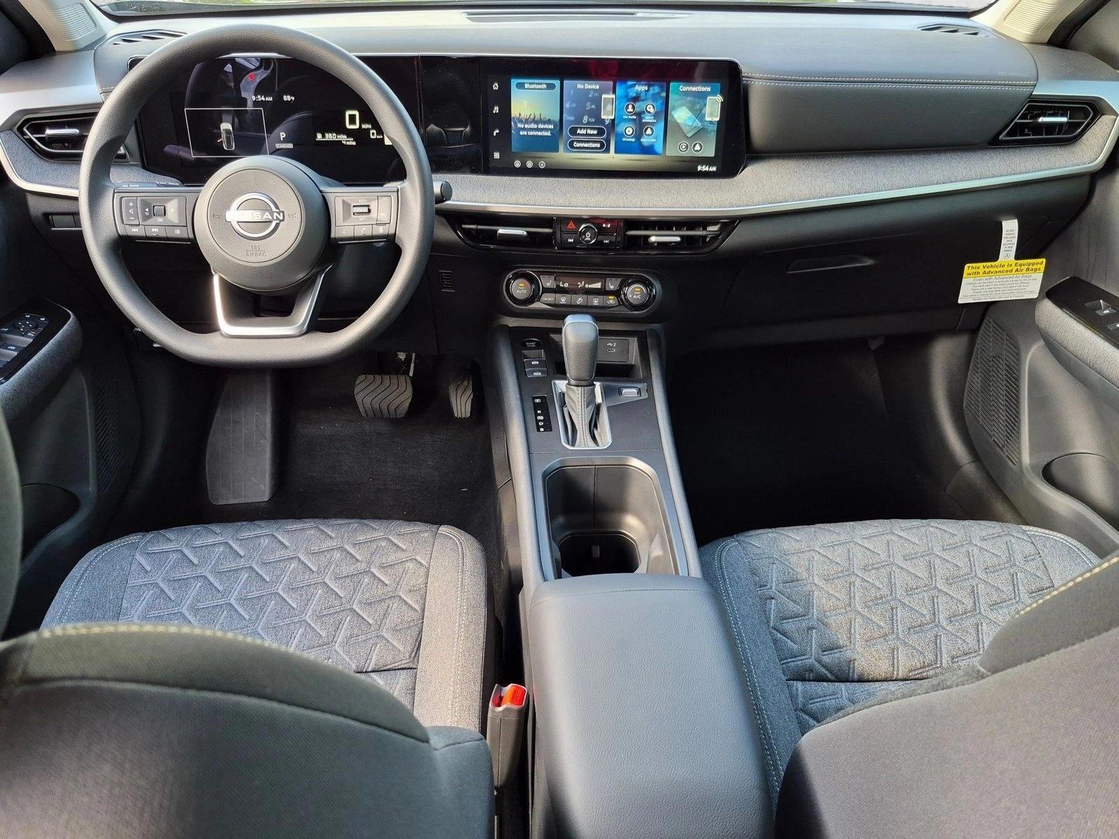 Thumbnail: 2026 Nissan Kicks - 3