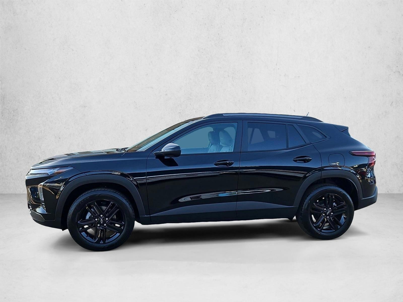 Thumbnail: 2026 Chevrolet Trax - 2