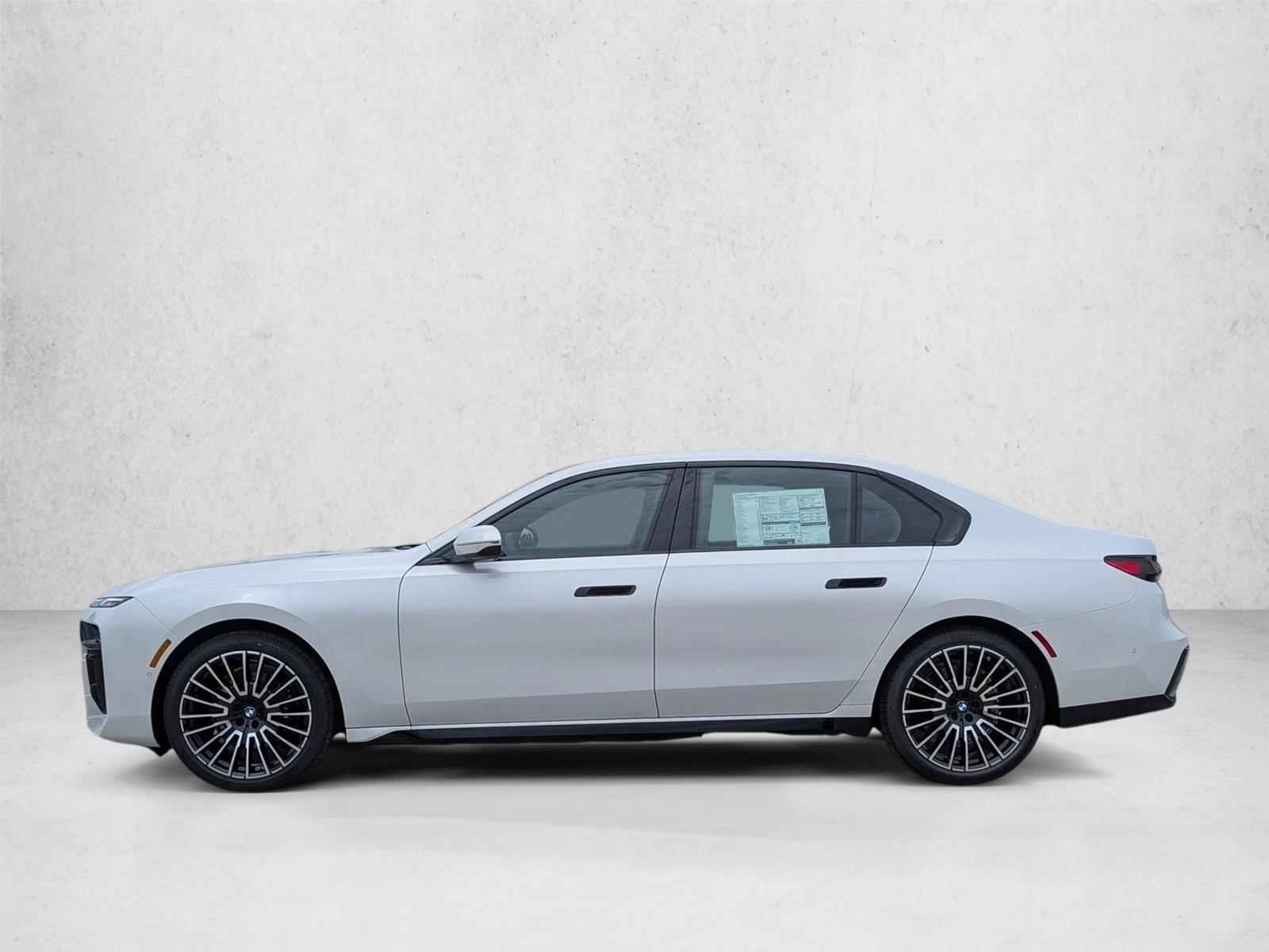 Thumbnail: 2026 BMW 7 Series - 2
