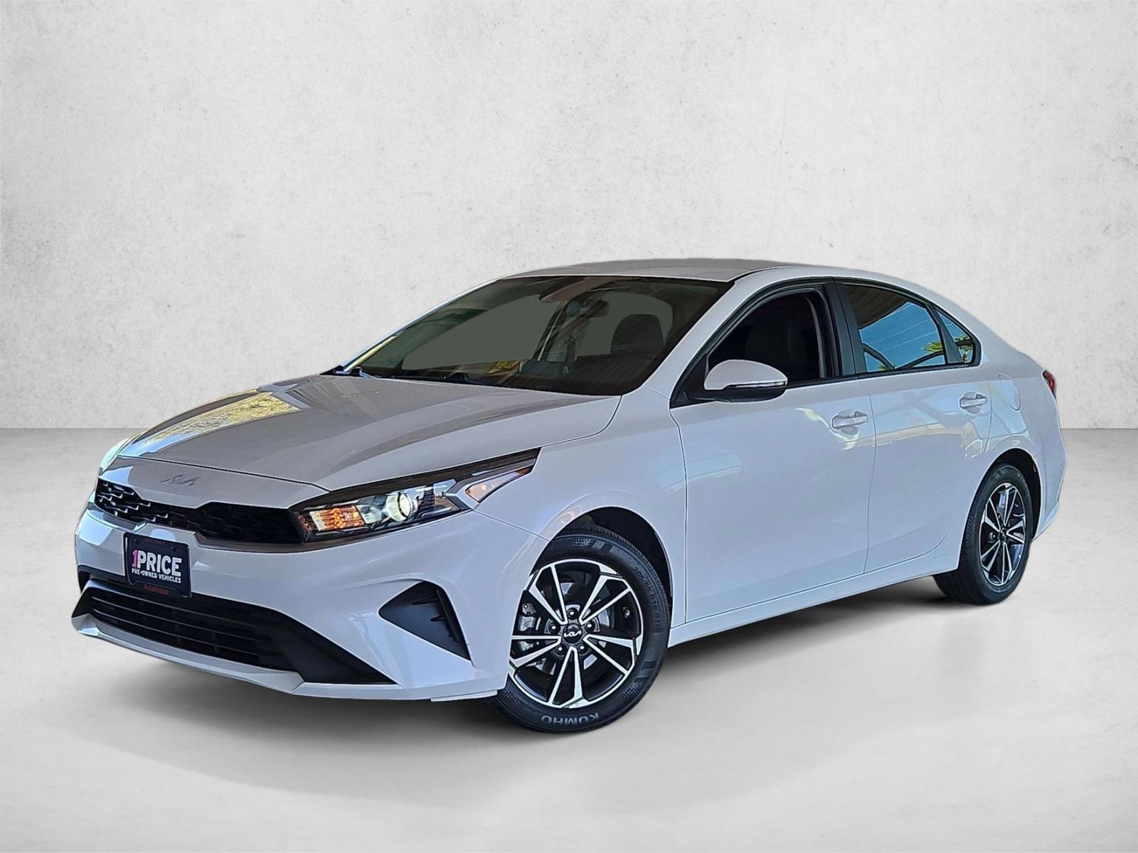 Thumbnail: 2022 Kia Forte - 1