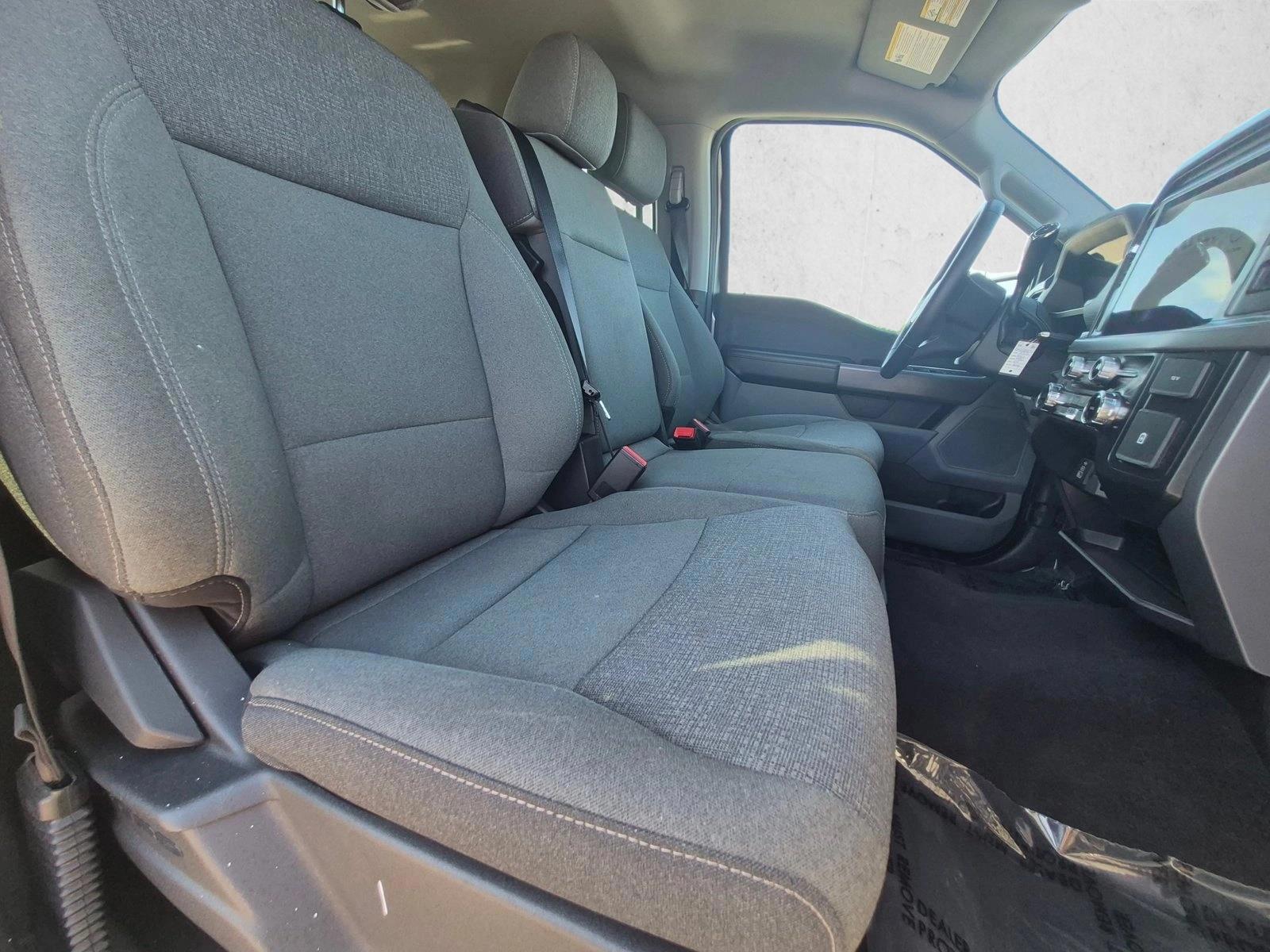 2025 Ford F-150 XLT - Photo 19