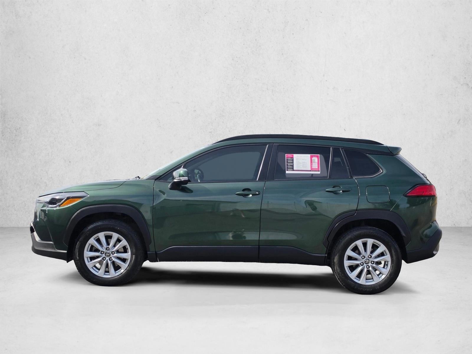 Thumbnail: 2022 Toyota Corolla Cross - 2