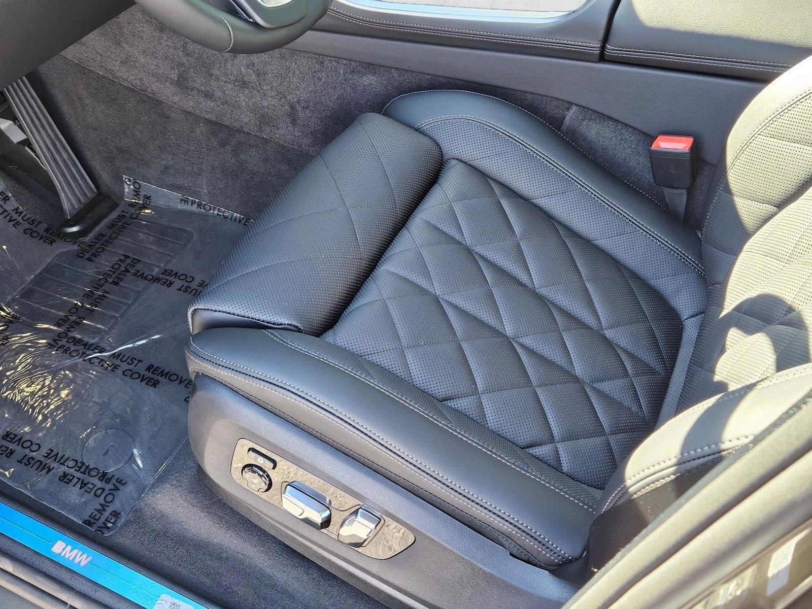 Thumbnail: 2026 BMW X5 - 4