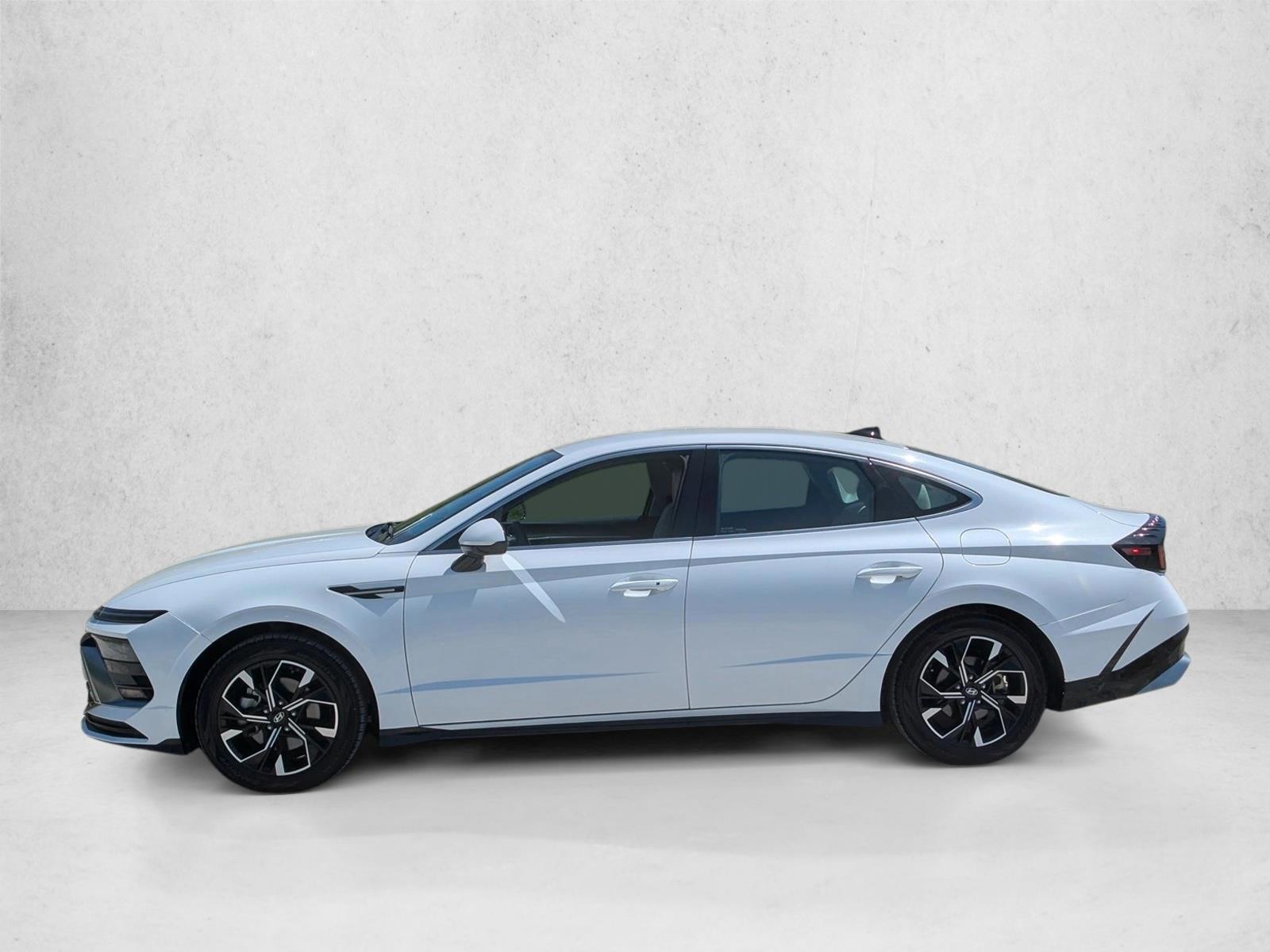 Thumbnail: 2024 Hyundai Sonata - 2