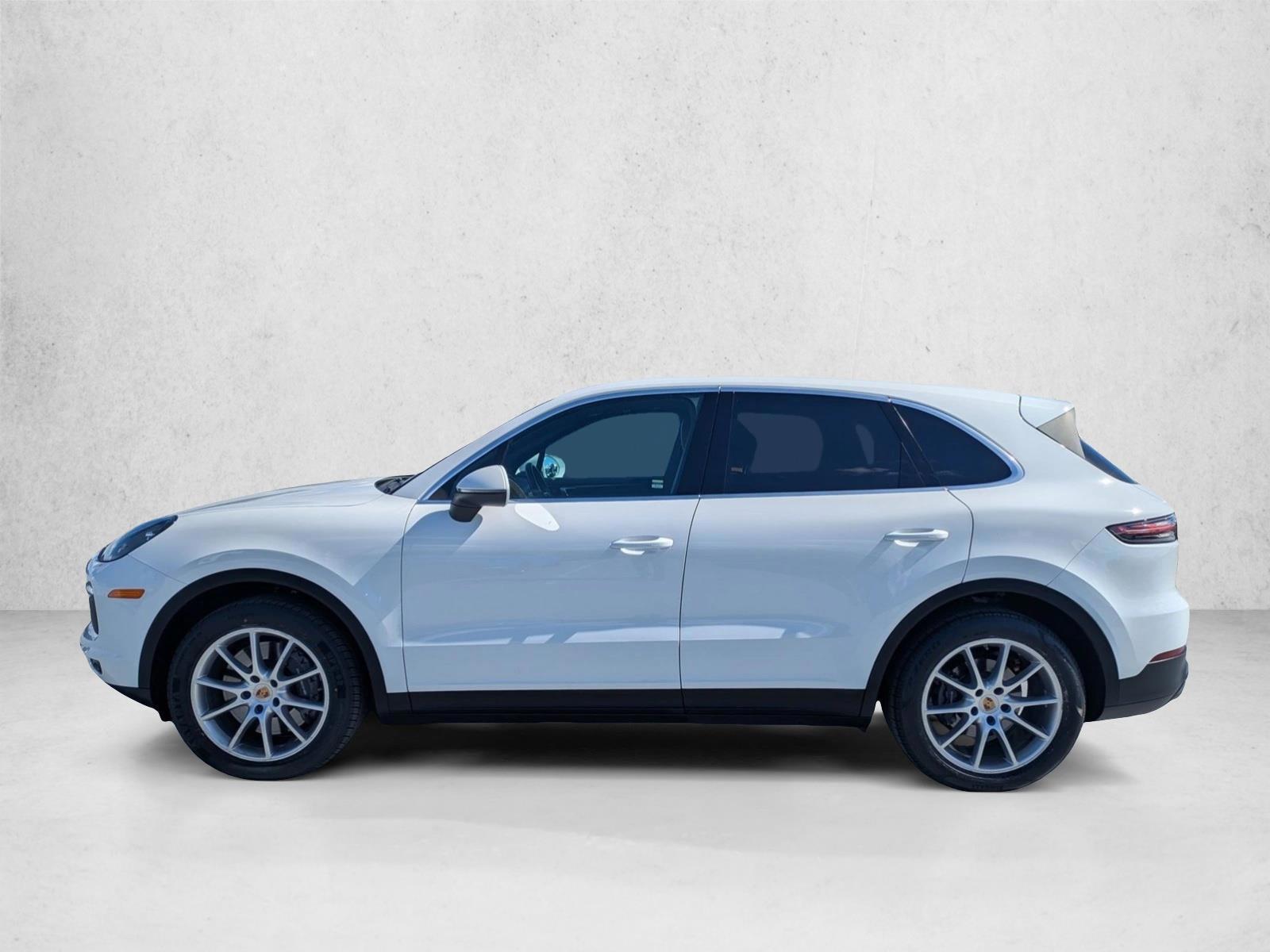 Thumbnail: 2021 Porsche Cayenne - 2