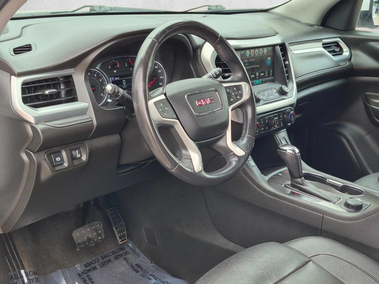 Thumbnail: 2017 GMC Acadia - 3