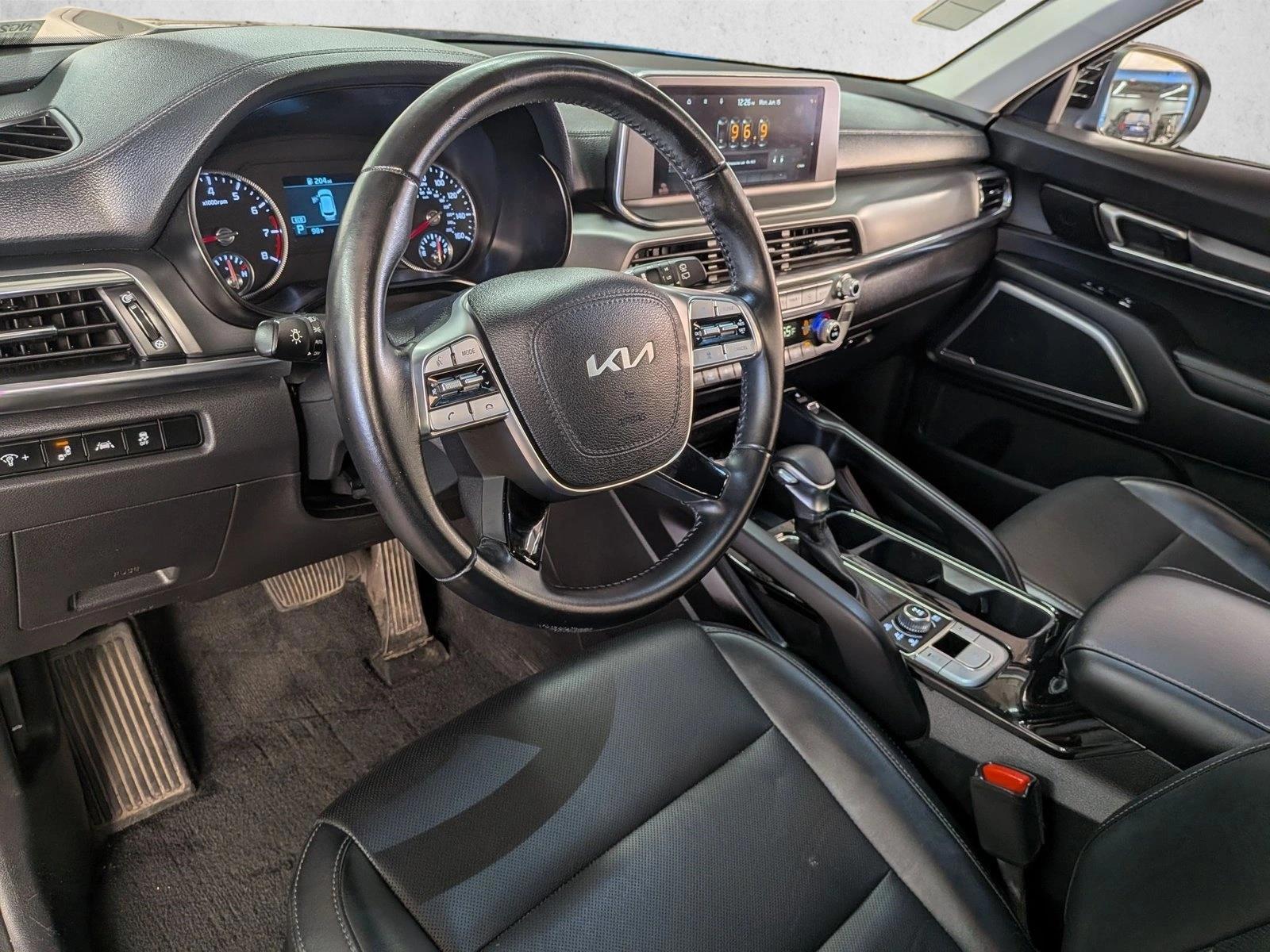 Thumbnail: 2022 Kia Telluride - 3
