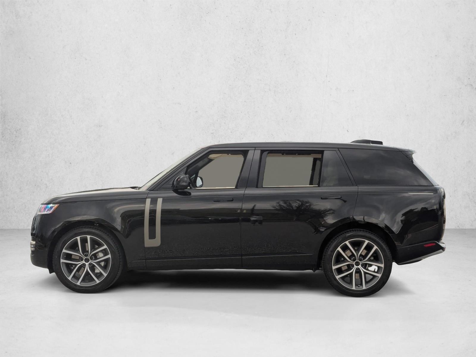 Thumbnail: 2026 Land Rover Range Rover - 2
