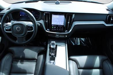 2026 Volvo V60 Cross Country