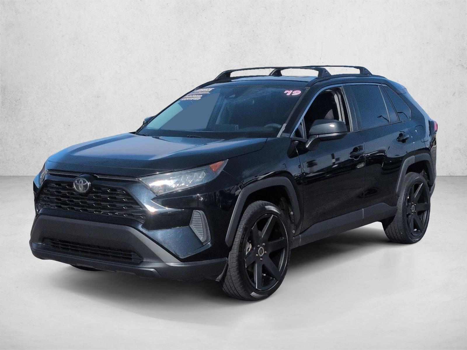 Thumbnail: 2019 Toyota RAV4 - 2