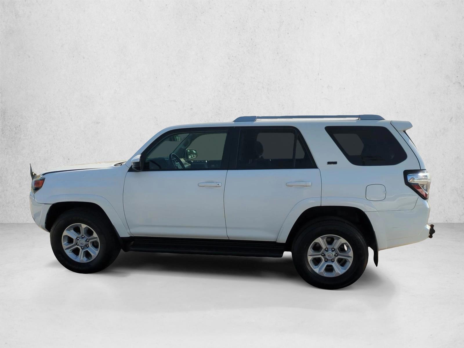 Thumbnail: 2015 Toyota 4Runner - 4