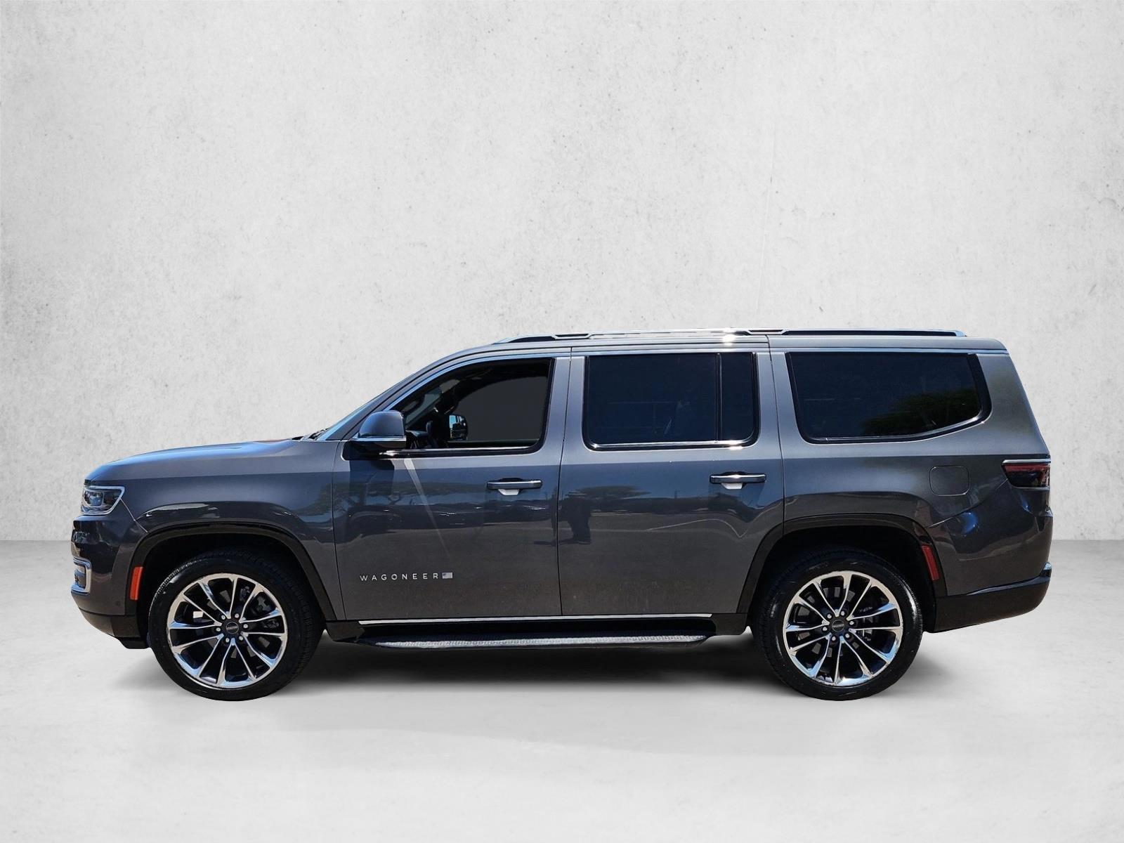 Thumbnail: 2022 Jeep Wagoneer - 2