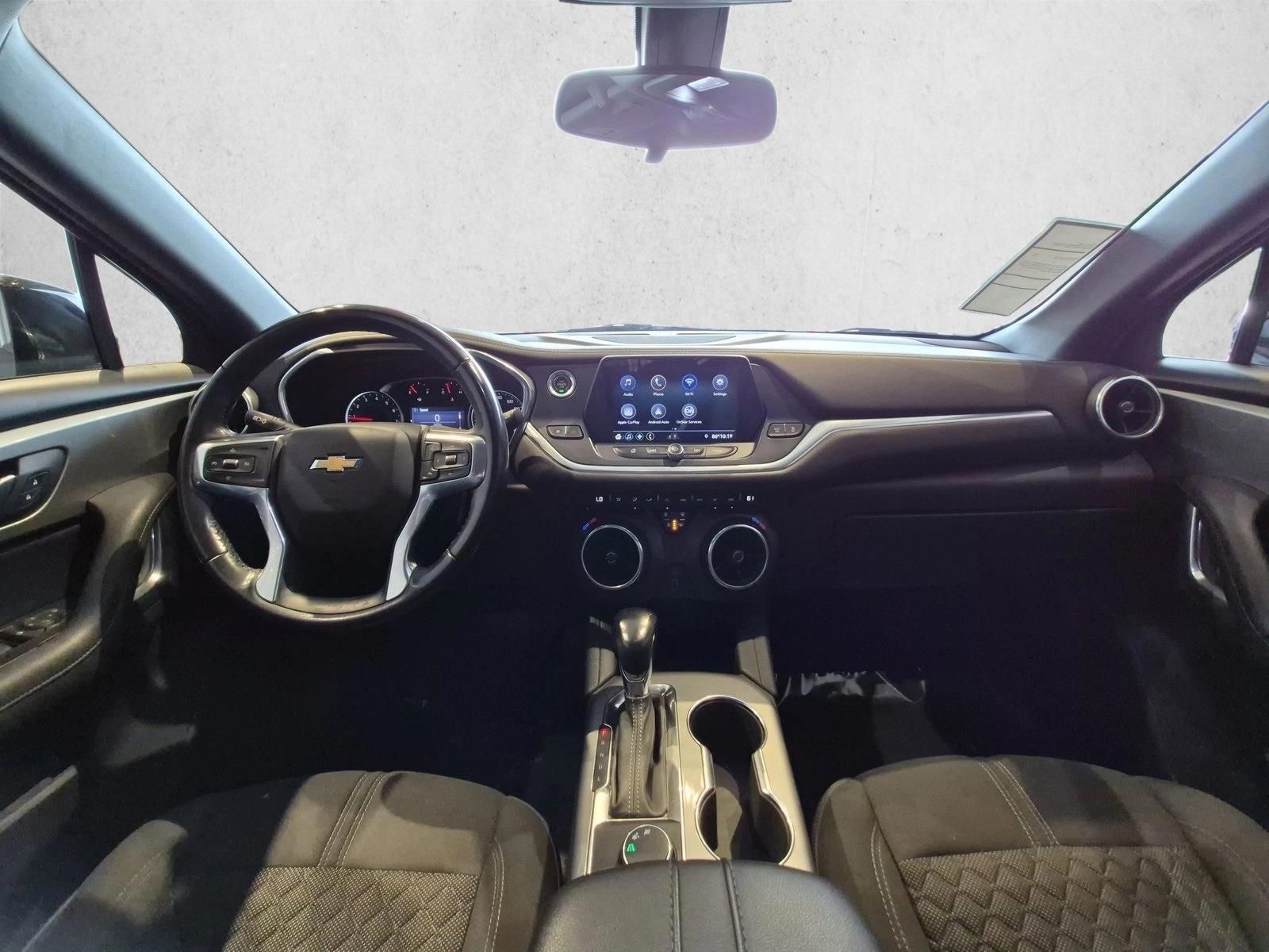 Thumbnail: 2020 Chevrolet Blazer - 3