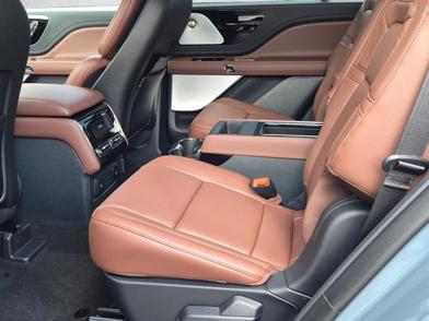 2026 Lincoln Aviator