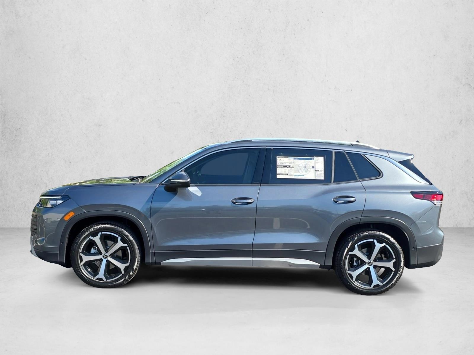 Thumbnail: 2026 Volkswagen Tiguan - 2