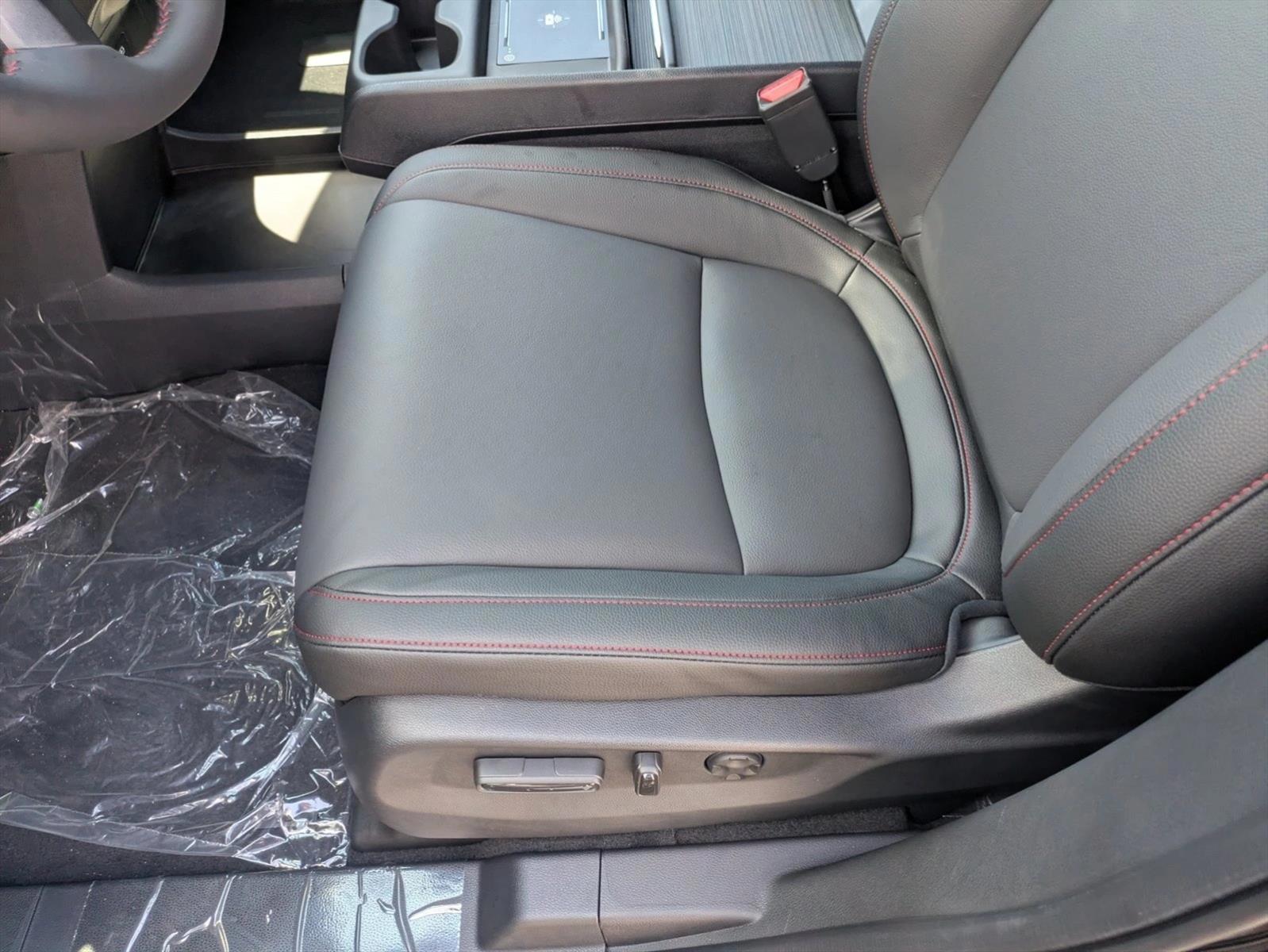Thumbnail: 2026 Honda Odyssey - 4