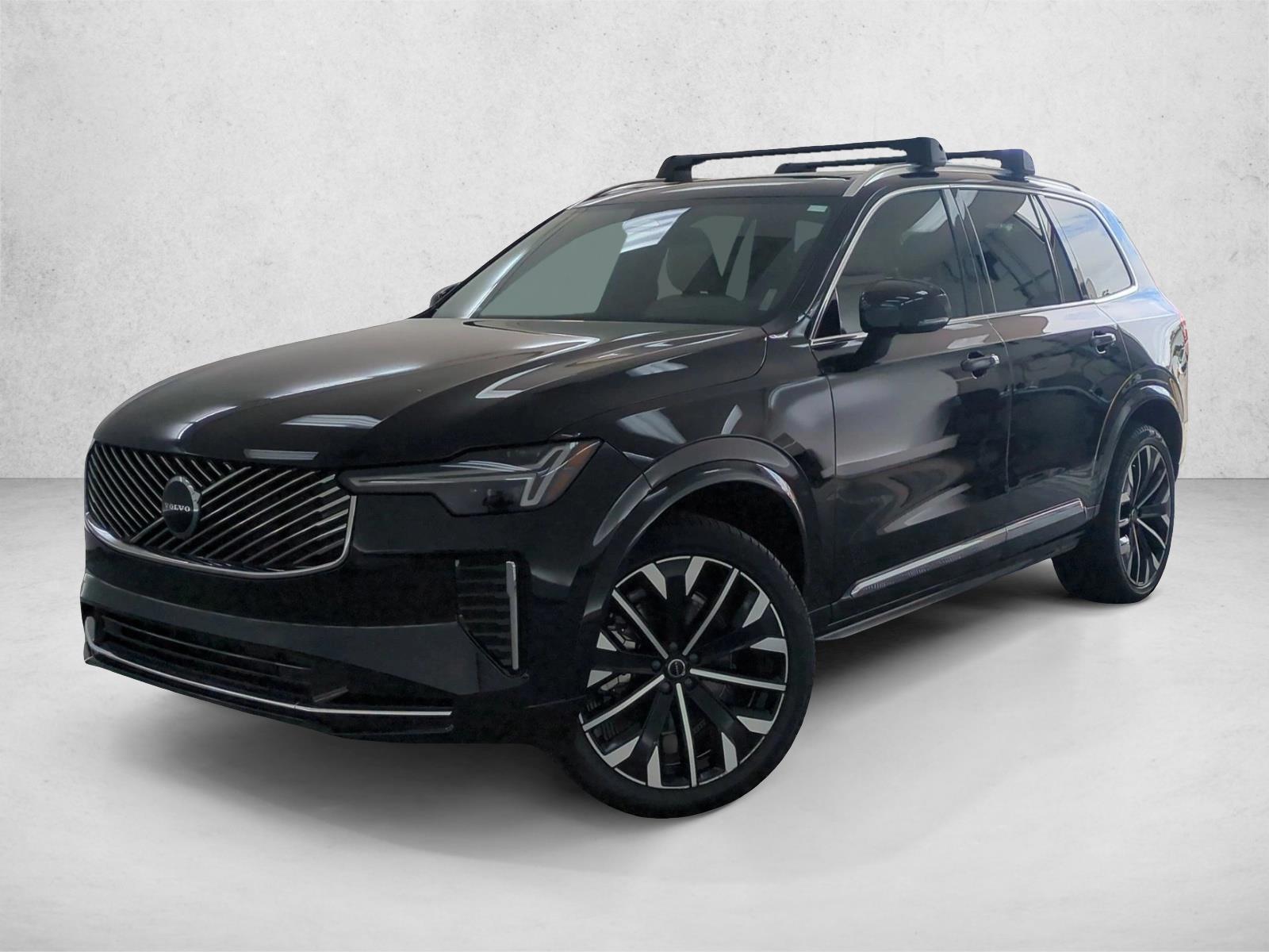 2025 Volvo XC90 B5 Core Bright 4WD's photo