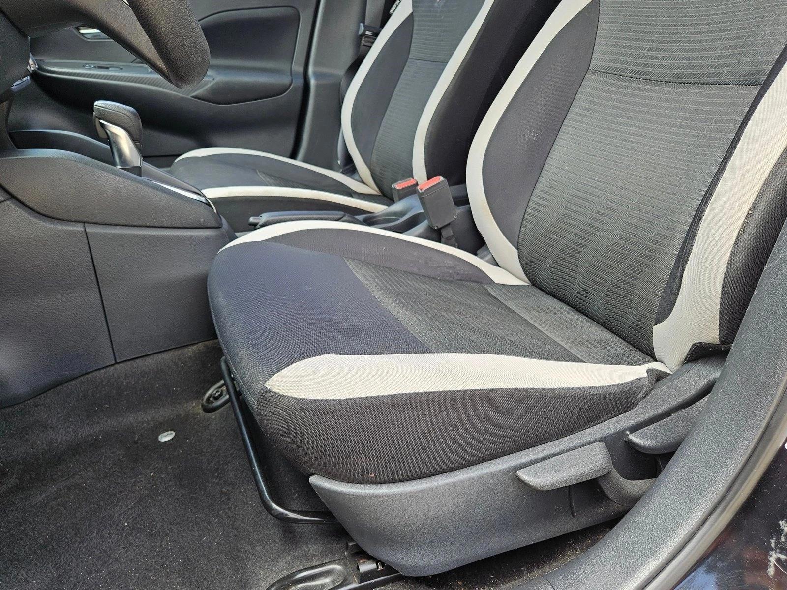 Thumbnail: 2021 Nissan Versa - 4