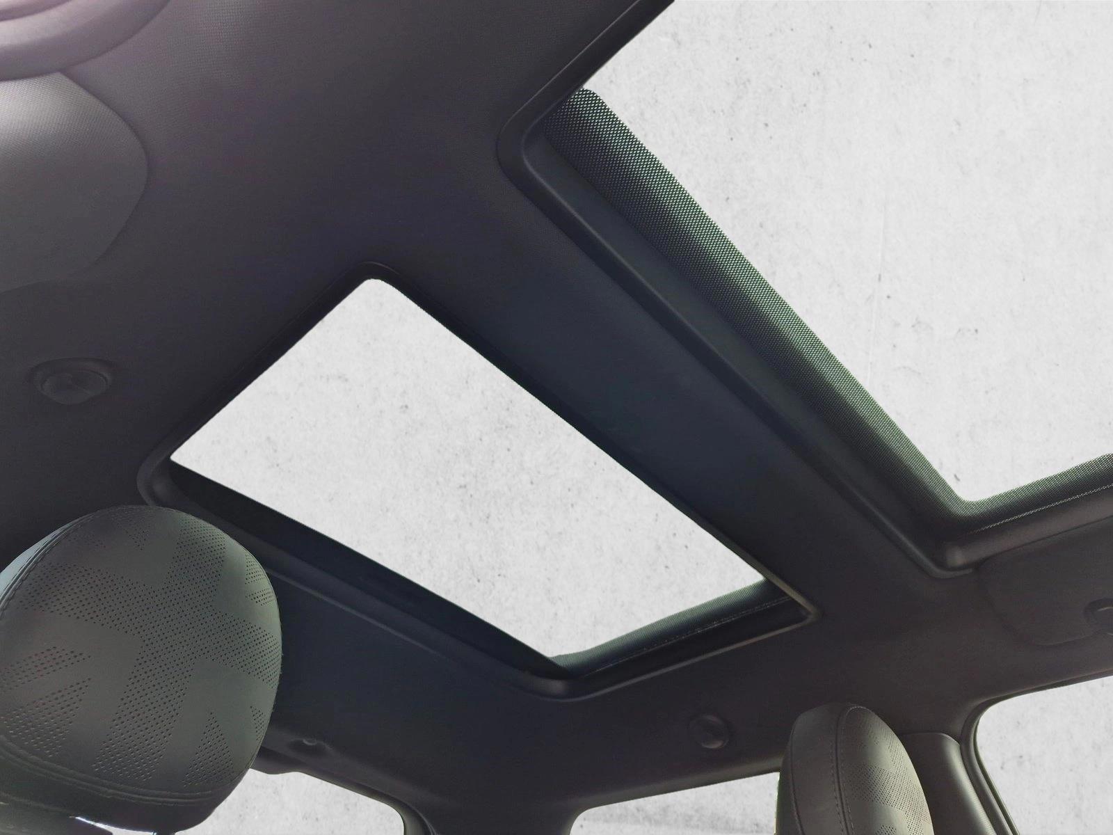 2024 MINI Hardtop 2 Door S - Photo 21