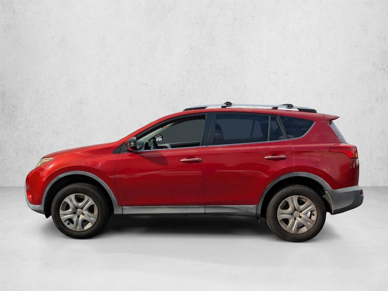 Thumbnail: 2015 Toyota RAV4 - 2