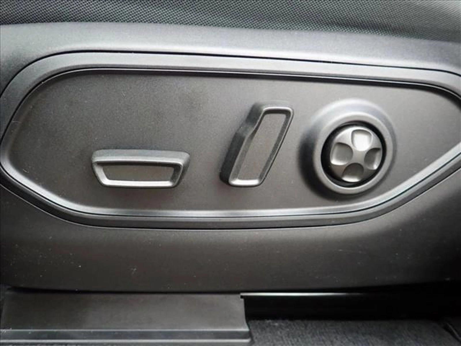 Thumbnail: 2026 Jeep Grand Cherokee - 3