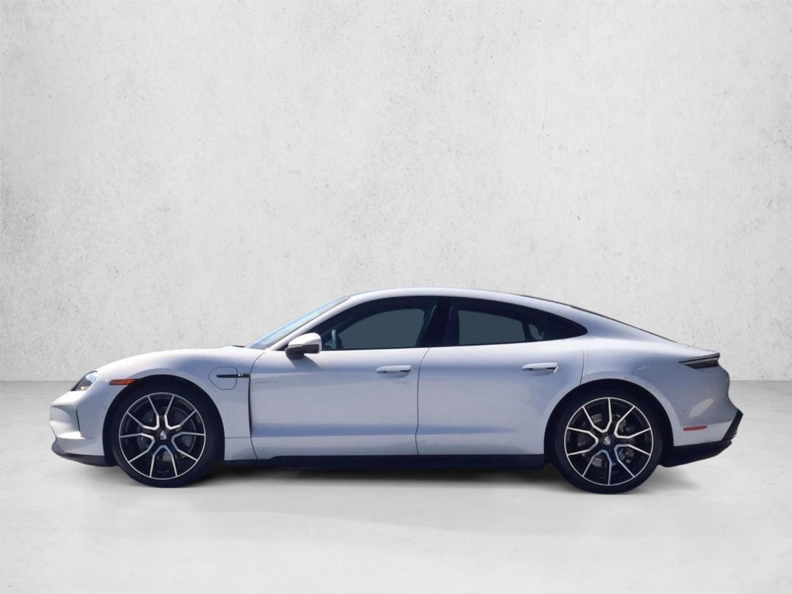 Thumbnail: 2025 Porsche Taycan - 2