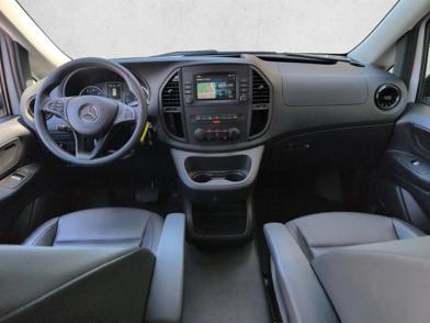 2023 Mercedes-Benz Metris Passenger
