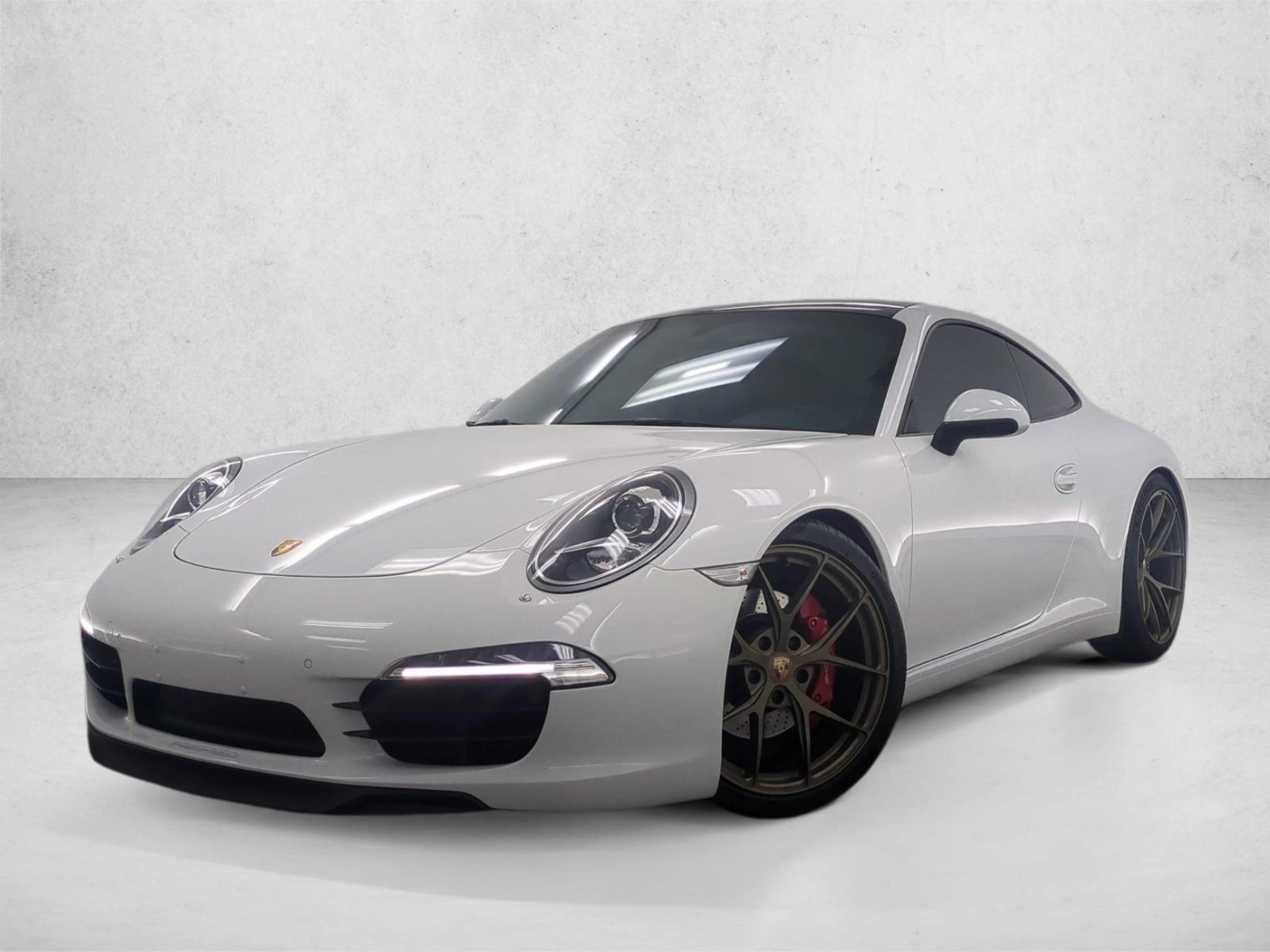 Thumbnail: 2014 Porsche 911 - 1