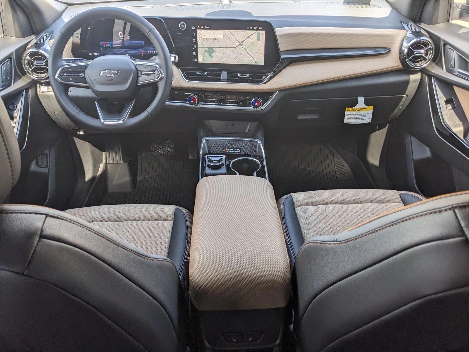 Thumbnail: 2026 Chevrolet Equinox - 3