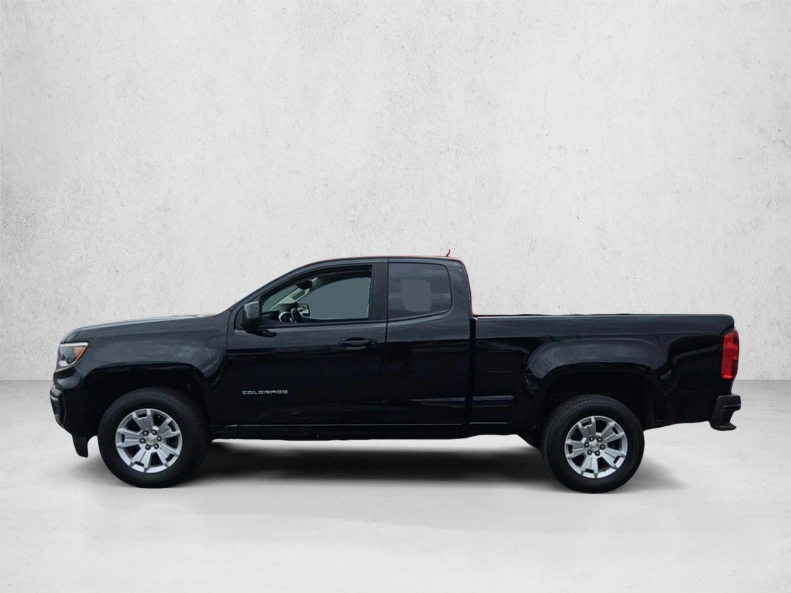 Thumbnail: 2021 Chevrolet Colorado - 3