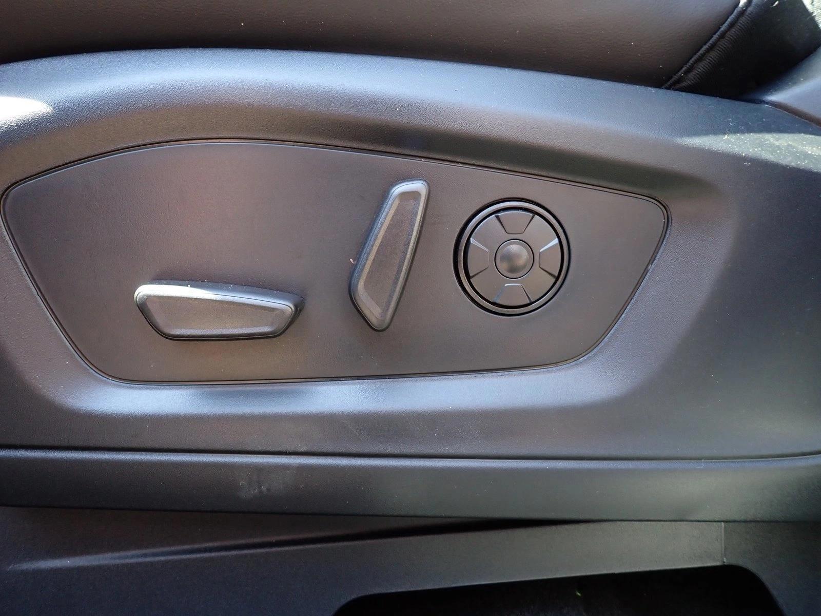 Thumbnail: 2026 Ford Explorer - 3