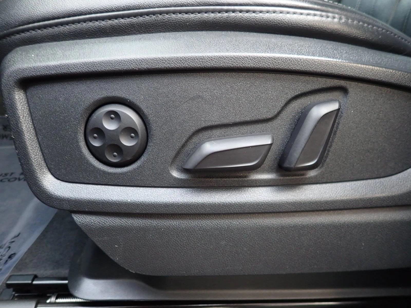 Thumbnail: 2022 Audi Q5 - 3